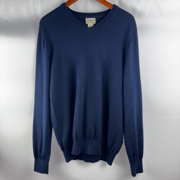 L.L Bean Men's Cotton Cashmere V-Neck Sweater - Picture 2 of 8